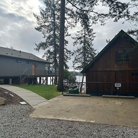 Pender Harbour Resort & Marina Garden Bay Extérieur photo