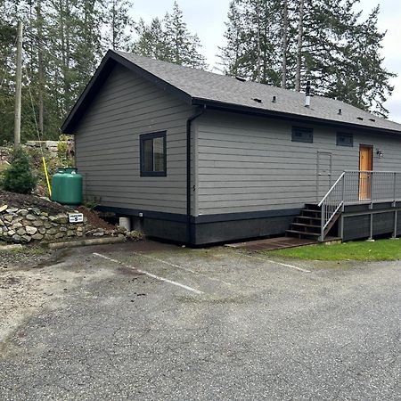 Pender Harbour Resort & Marina Garden Bay Extérieur photo