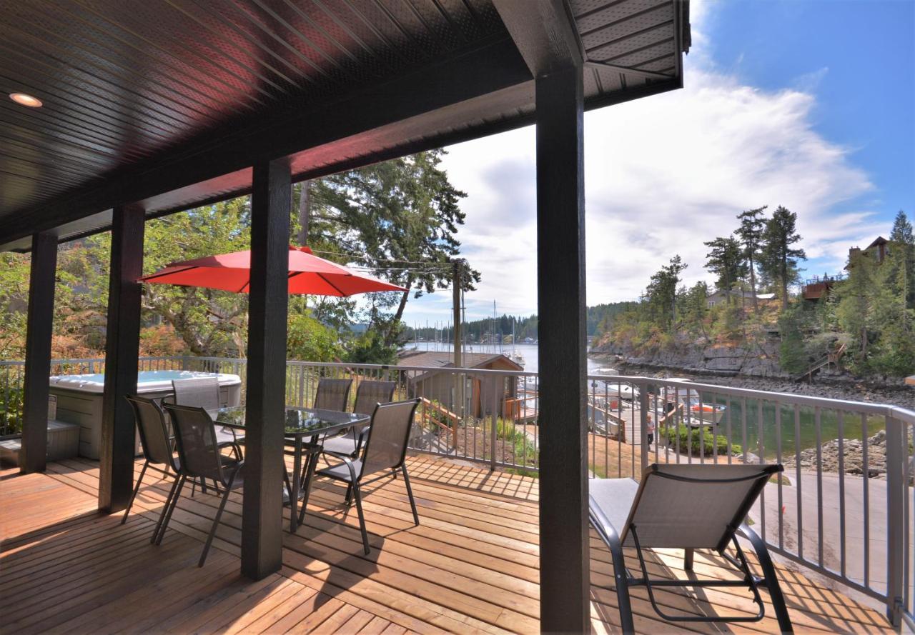 Pender Harbour Resort & Marina Garden Bay Extérieur photo