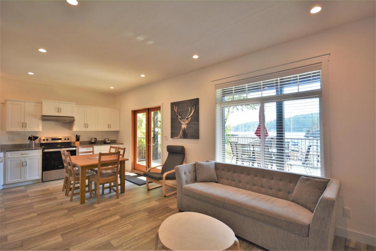 Pender Harbour Resort & Marina Garden Bay Extérieur photo