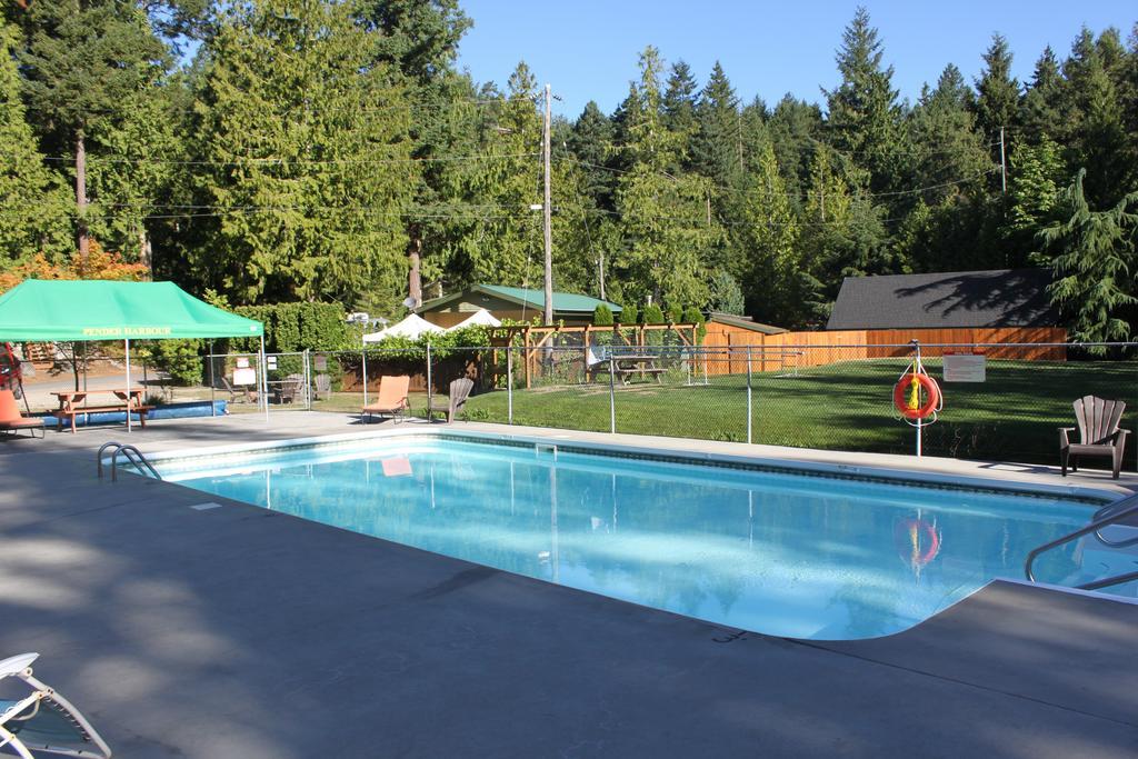 Pender Harbour Resort & Marina Garden Bay Extérieur photo