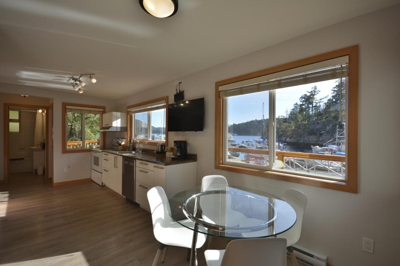 Pender Harbour Resort & Marina Garden Bay Extérieur photo
