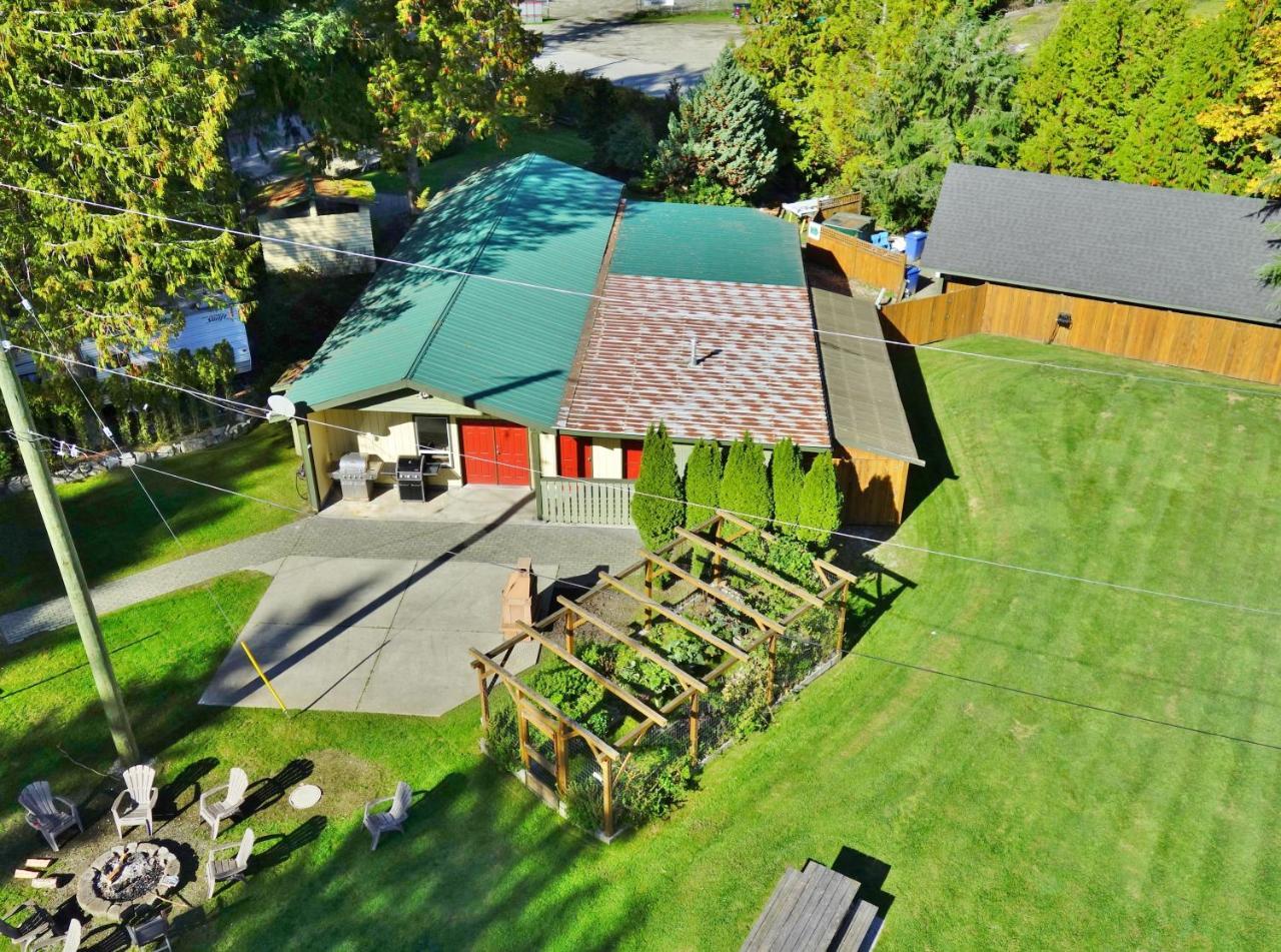 Pender Harbour Resort & Marina Garden Bay Extérieur photo